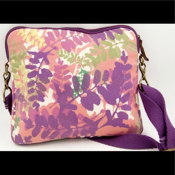 Lucky brand floral cushioned laptop bag - Picture 2 of 4